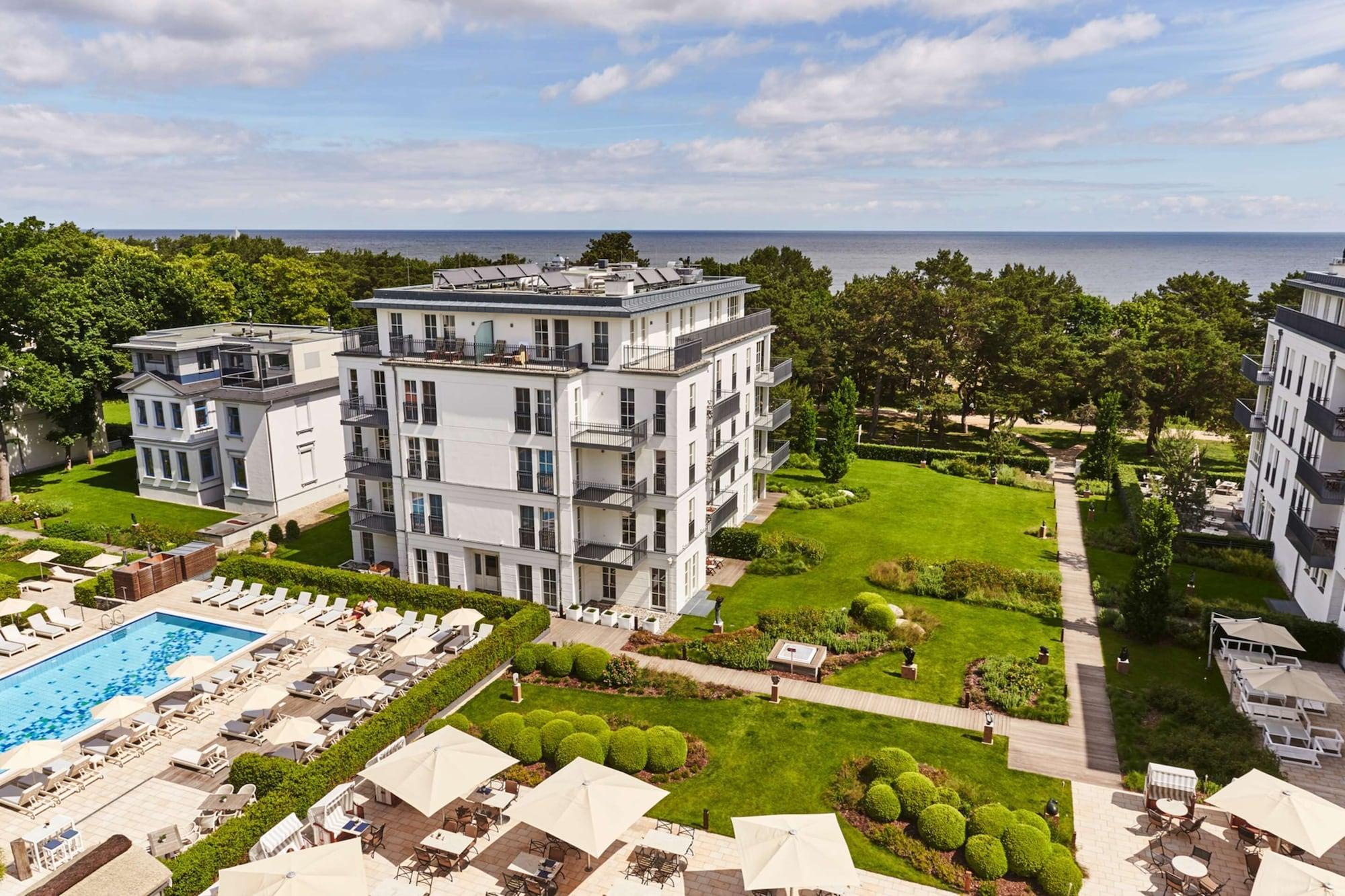 Steigenberger Grandhotel & Spa Heringsdorf Exteriér fotografie Aerial view of the Baltic Sea