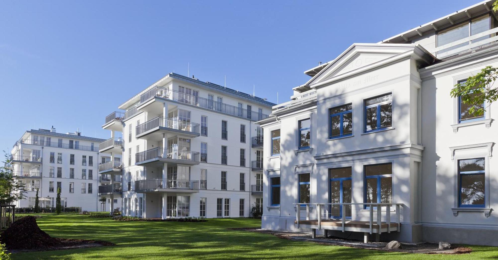 Steigenberger Grandhotel & Spa Heringsdorf Exteriér fotografie The main building of the university