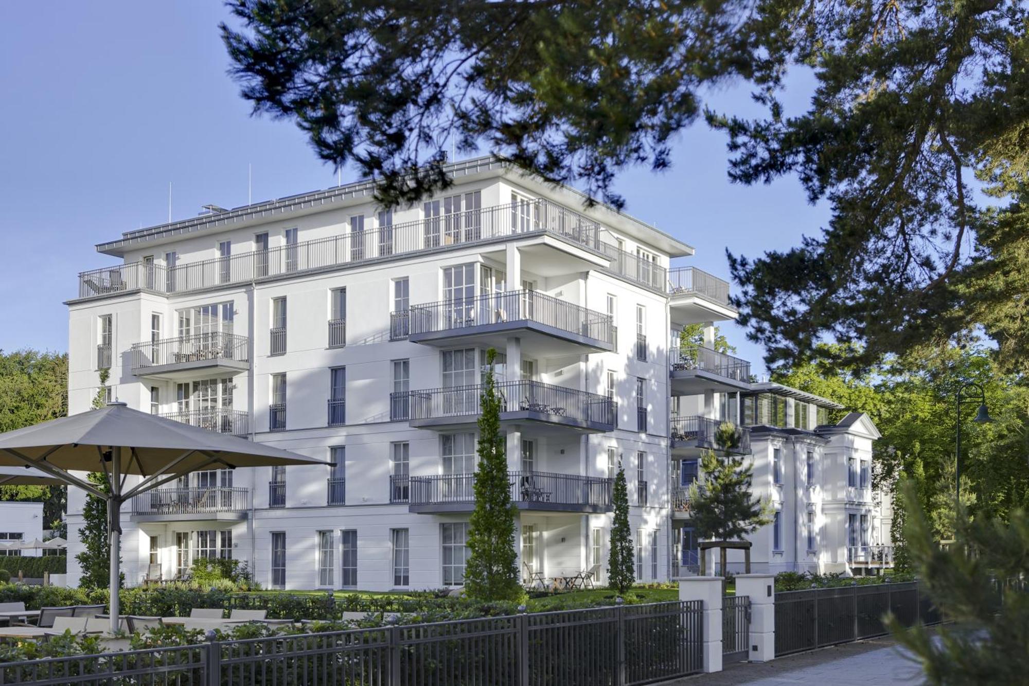 Steigenberger Grandhotel & Spa Heringsdorf Exteriér fotografie The Park Clinic