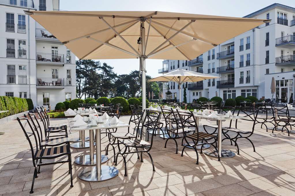 Steigenberger Grandhotel & Spa Heringsdorf Restaurace fotografie The hotel's outdoor restaurant